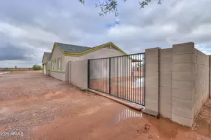 3935 N Kiami Dr, Eloy, AZ 85131 - Photo 5