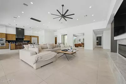 11601 N 65th Street, Scottsdale, AZ 85254 - Photo 15