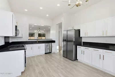 3945 S Cactus Wren Drive, Chandler, AZ 85248 - Photo 19