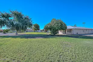 10220 W Pineridge Dr, Sun City, AZ 85351 - Photo 9