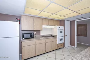 10220 W Pineridge Dr, Sun City, AZ 85351 - Photo 21