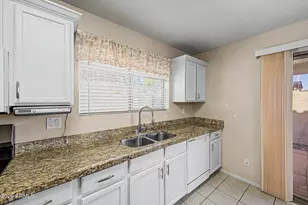 2224 E Spruce Dr, Chandler, AZ 85286 - Photo 11