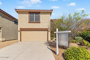 2224 E Spruce Dr, Chandler, AZ 85286 - Photo 1
