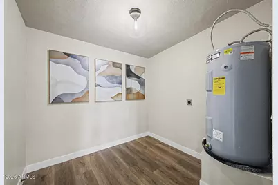 2015 E Vista Drive, Phoenix, AZ 85022 - Photo 23
