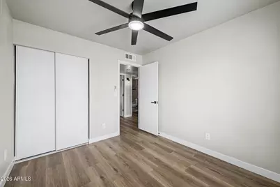 2015 E Vista Drive, Phoenix, AZ 85022 - Photo 19