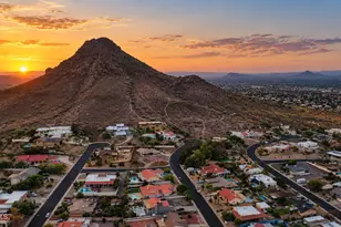 2015 E Vista Dr, Phoenix, AZ 85022 - Photo 5