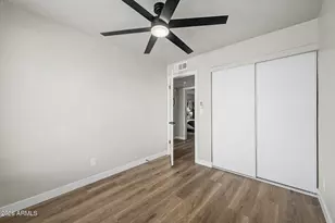 2015 E Vista Dr, Phoenix, AZ 85022 - Photo 21