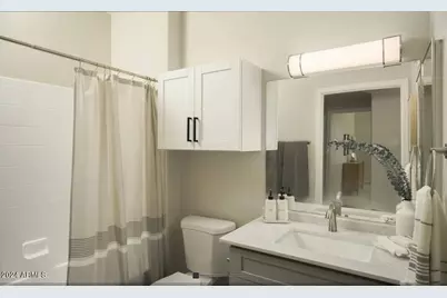 10 W Minnezona Avenue #1, Phoenix, AZ 85013 - Photo 3