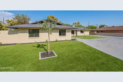7637 N 7th Avenue, Phoenix, AZ 85021 - Photo 1