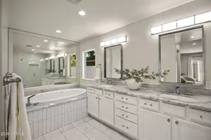 4713 E Calle Redonda, Phoenix, AZ 85018 - Photo 17