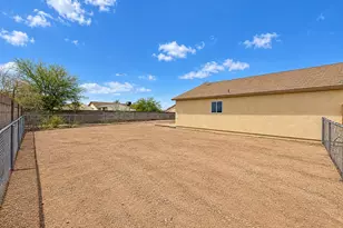 14178 S Amado Blvd, Arizona City, AZ 85123 - Photo 15