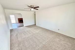 458 W Highland St, Chandler, AZ 85225 - Photo 9