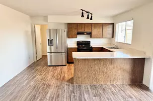 458 W Highland St, Chandler, AZ 85225 - Photo 17