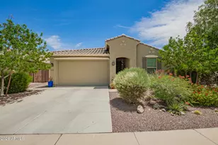 18653 W Mescal St, Surprise, AZ 85388 - Photo 1