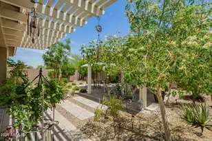 18653 W Mescal St, Surprise, AZ 85388 - Photo 31