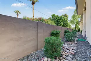 3235 E Camelback Rd, Phoenix, AZ 85018 - Photo 23
