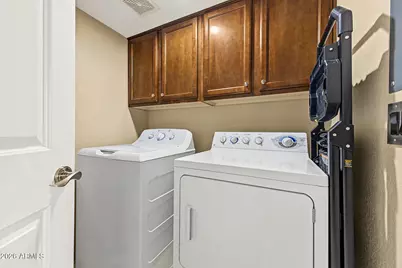3235 E Camelback Road #124, Phoenix, AZ 85018 - Photo 21