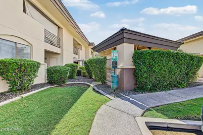 3235 E Camelback Road #124, Phoenix, AZ 85018 - Photo 29