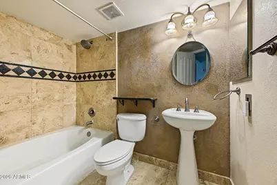 3235 E Camelback Road #124, Phoenix, AZ 85018 - Photo 19