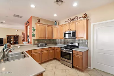 13150 W Junipero Drive, Sun City West, AZ 85375 - Photo 5