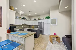 8806 E Sandtrap Ct, Gold Canyon, AZ 85118 - Photo 11