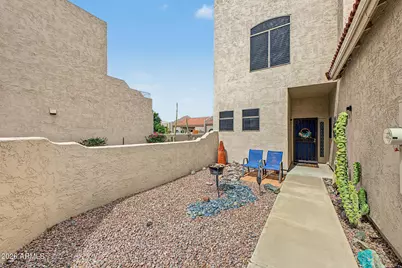 8806 E Sandtrap Court, Gold Canyon, AZ 85118 - Photo 1