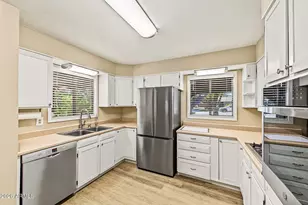 216 E 15th St, Tempe, AZ 85281 - Photo 9