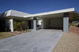 10334 W Highwood Ln, Sun City, AZ 85373 - Photo 1