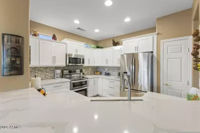 16865 W Villagio Drive, Surprise, AZ 85387 - Photo 9