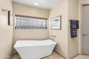 3018 E Sierra Vista Dr, Phoenix, AZ 85016 - Photo 17