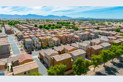 7738 W Pipestone Place, Phoenix, AZ 85035 - Photo 25