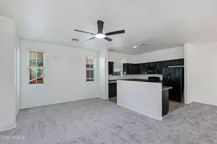 7738 W Pipestone Pl, Phoenix, AZ 85035 - Photo 3