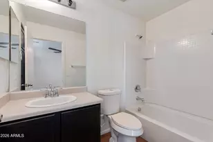 7738 W Pipestone Pl, Phoenix, AZ 85035 - Photo 17