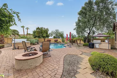 18193 W Echo Lane, Waddell, AZ 85355 - Photo 37