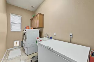 18193 W Echo Ln, Waddell, AZ 85355 - Photo 33
