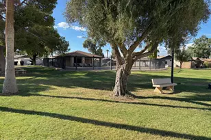 1029 W Laguna Dr, Tempe, AZ 85282 - Photo 19