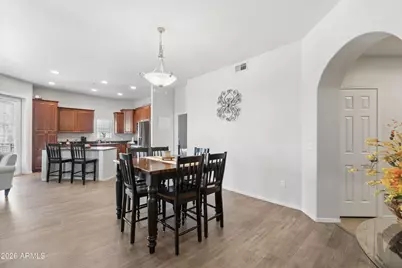 14575 W Mountain View Boulevard #11220, Surprise, AZ 85374 - Photo 9