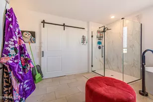 8058 W Griswold Rd, Peoria, AZ 85345 - Photo 33