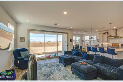 8058 W Griswold Road, Peoria, AZ 85345 - Photo 9