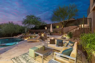 1136 E Forest Hills Dr, Phoenix, AZ 85022 - Photo 67