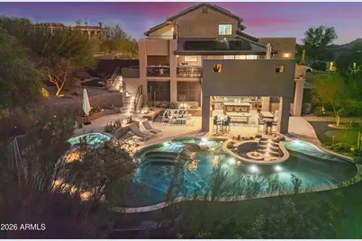 1136 E Forest Hills Drive, Phoenix, AZ 85022 - Photo 1