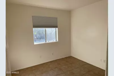 1009 W Michelle Drive, Phoenix, AZ 85023 - Photo 13