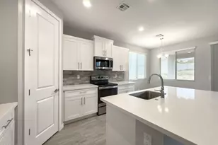 231 E Santa Cruz Dr, Phoenix, AZ 85085 - Photo 7