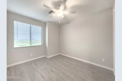 231 E Santa Cruz Drive, Phoenix, AZ 85085 - Photo 17