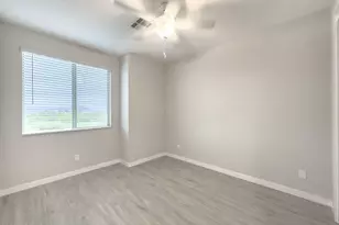 231 E Santa Cruz Dr, Phoenix, AZ 85085 - Photo 17