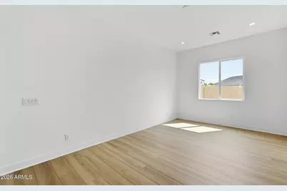 10734 N McKinney Street, Surprise, AZ 85388 - Photo 11