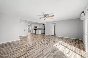 14817 N Flamenco Dr, Phoenix, AZ 85053 - Photo 9