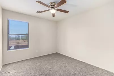 28048 N 25th Lane, Phoenix, AZ 85085 - Photo 15