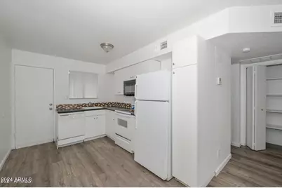 2049 W Hayward Avenue #15, Phoenix, AZ 85021 - Photo 5