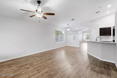 8222 W Behrend Drive, Peoria, AZ 85382 - Photo 11